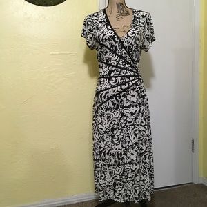 Black & White Paisly & Floral Dress